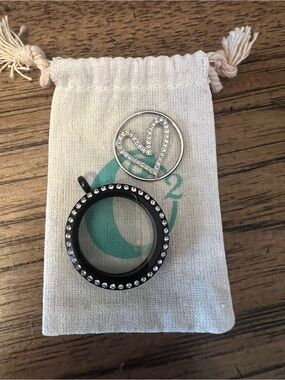Origami Owl Black Crystal-Studded Round Locket with Silver Heart Charm